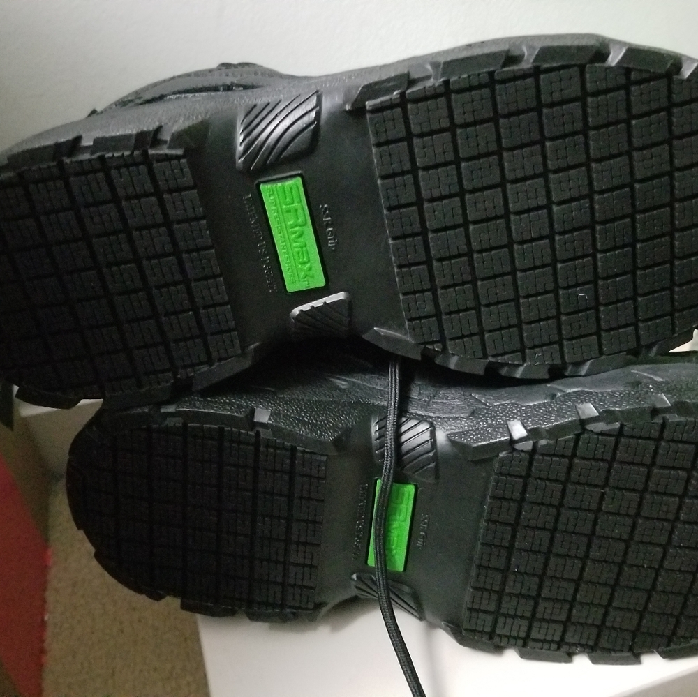 Work boots - Picture 3 of 3